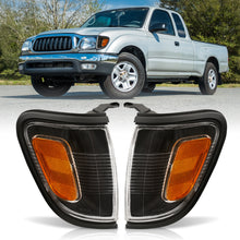 Load image into Gallery viewer, Toyota Tacoma 2001-2004 Factory Style Corners Black Housing Clear Len Amber Reflector