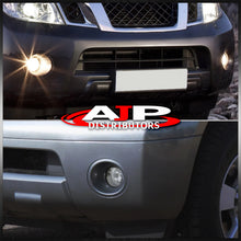 Load image into Gallery viewer, Nissan Pathfinder 2005-2012 / Froniter (With Painted Bumpers Only) 2005-2009 Front Fog Lights Clear Len (Includes Switch & Wiring Harness)