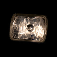 Load image into Gallery viewer, Universal 7x6" Round Diamond Cut Headlights Chrome Housing Clear Len
