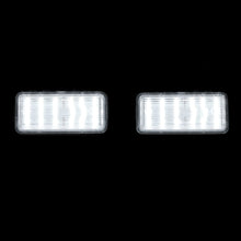 Load image into Gallery viewer, Lexus GX470 2003-2009 / LX470 1998-2007 / LX570 2008-2011 / Toyota Land Cruiser 1998-2021 White SMD LED License Plate Lights Clear Len