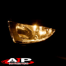 Load image into Gallery viewer, Honda Civic 2004-2005 Front Fog Lights Clear Len (Includes Switch & Wiring Harness)