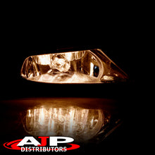 Load image into Gallery viewer, Honda Odyssey 2005-2007 Front Fog Lights Smoked Len (Includes Switch & Wiring Harness)