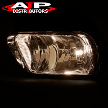 Load image into Gallery viewer, Chevrolet Silverado 2003-2006 Front Fog Lights Smoked Len (Includes Switch & Wiring Harness)