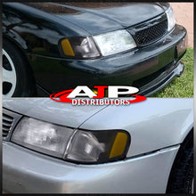 Load image into Gallery viewer, Nissan Sentra/200SX Corner Light Black Housing Amber Reflector