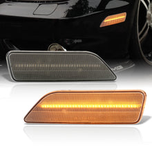 Load image into Gallery viewer, Mercedes Benz CLS500 CLS55 C219 2006-2006 / CLS550 CLS63 2007-2011 Front Amber LED Side Marker Lights Clear Len