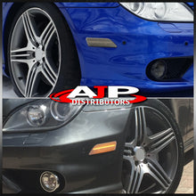 Load image into Gallery viewer, Mercedes Benz CLS500 CLS55 C219 2006-2006 / CLS550 CLS63 2007-2011 Front Amber LED Side Marker Lights Clear Len