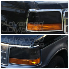 Load image into Gallery viewer, Ford F150 Bronco 92-96 Corner Light Black Housing Clear Lens
